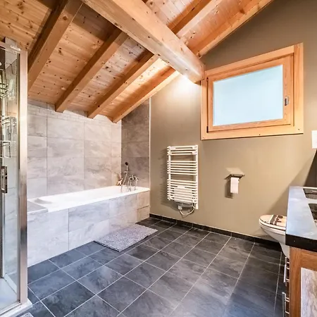 Celestine 7 - Sauna Chalet
