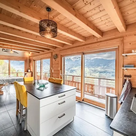 Celestine 7 - Sauna Chalet